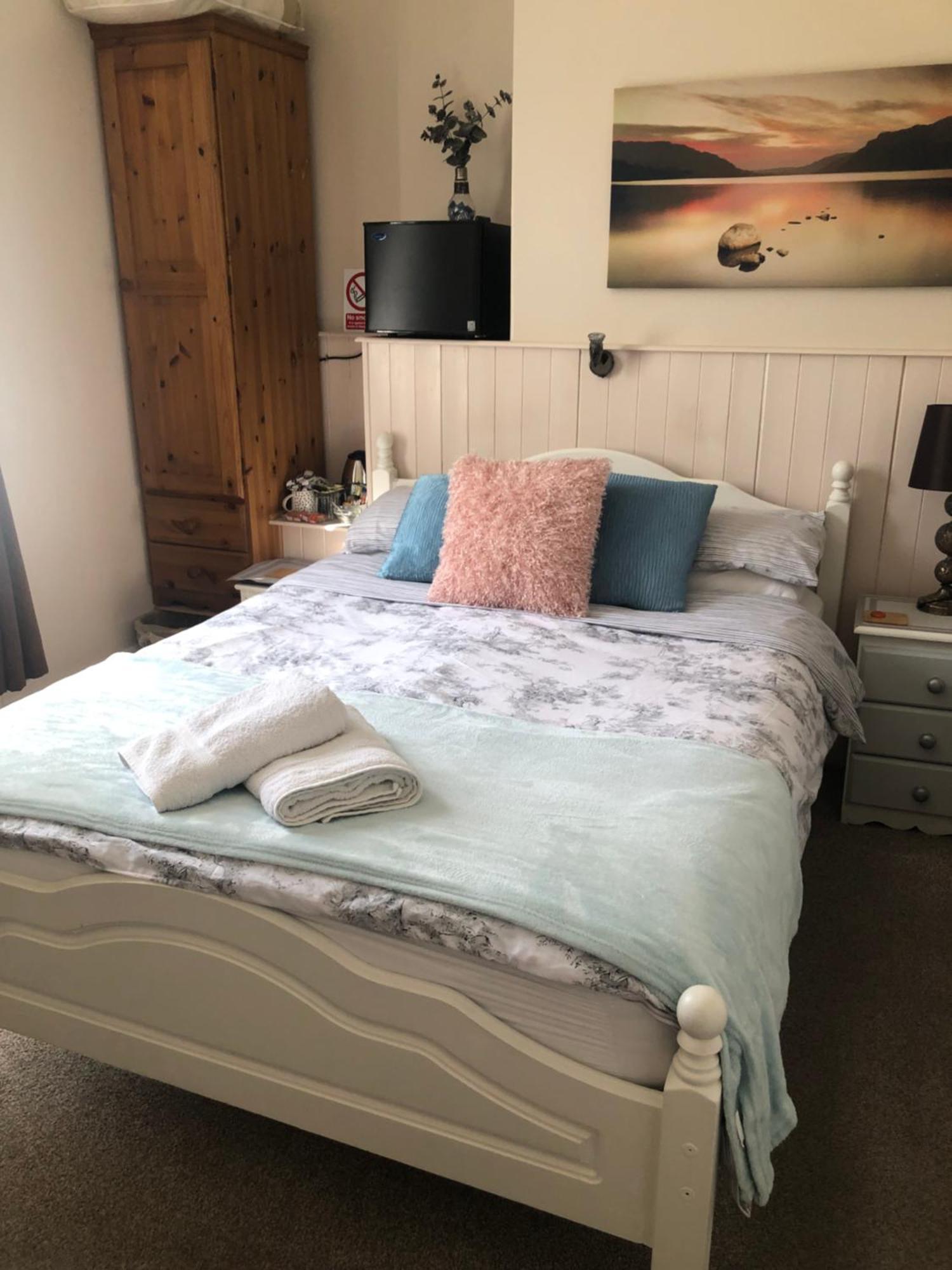 Cornubia Guest House Weymouth Bagian luar foto